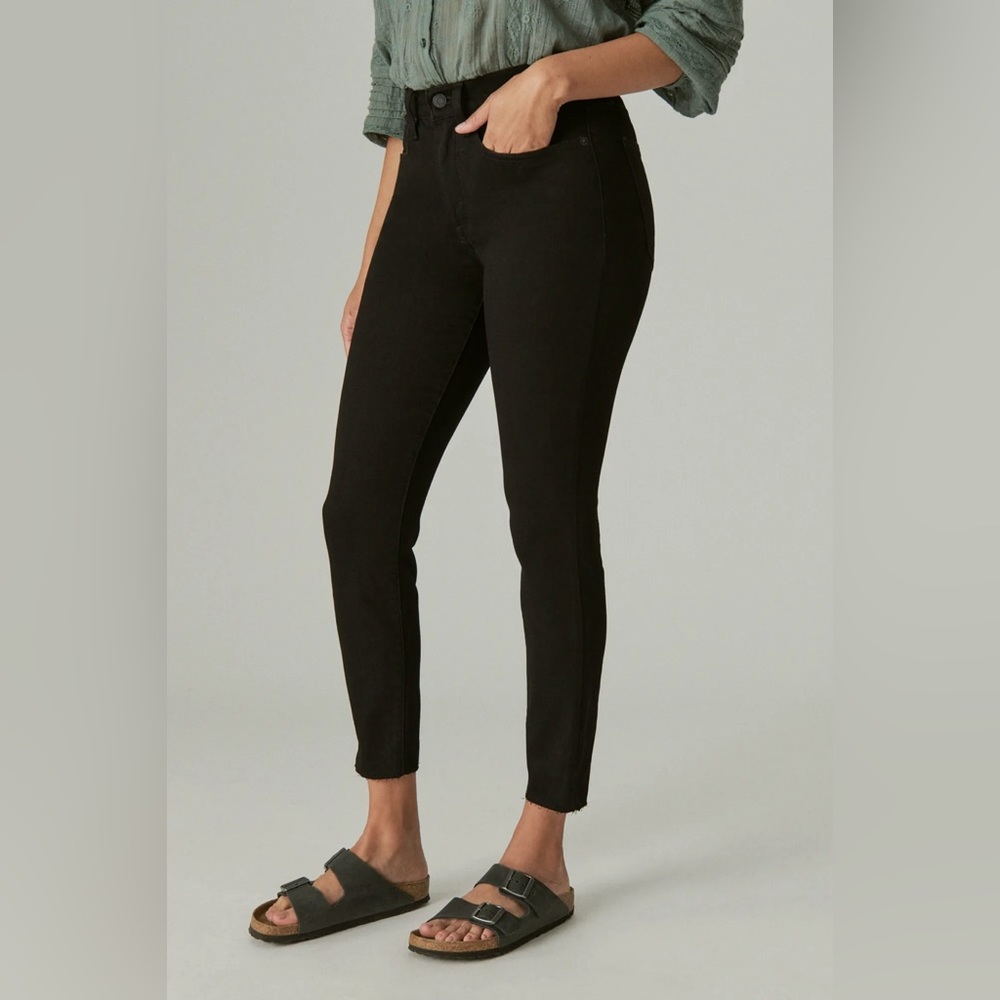 Lucky Brand Bridgette High Rise Cropped